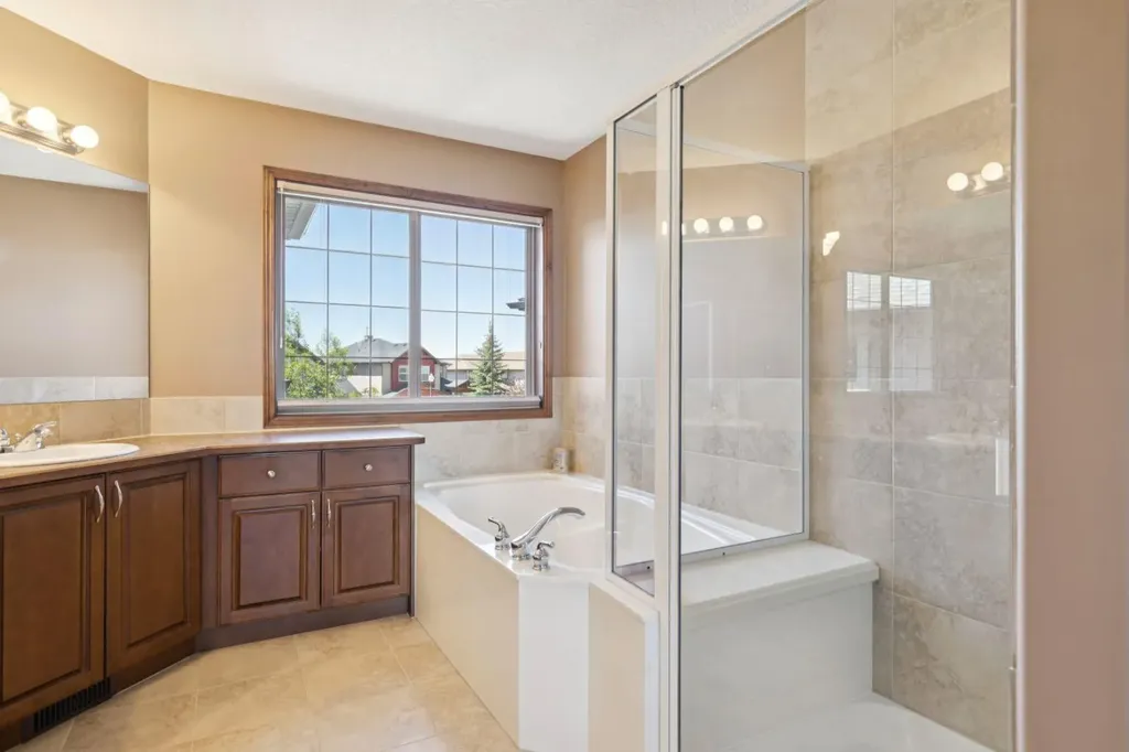 35 Tremblant Point SW Calgary AB T3H 0B9