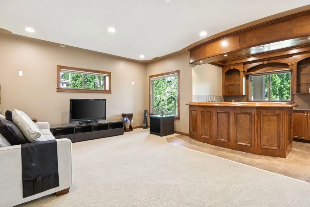 35 Tremblant Point SW Calgary AB T3H 0B9