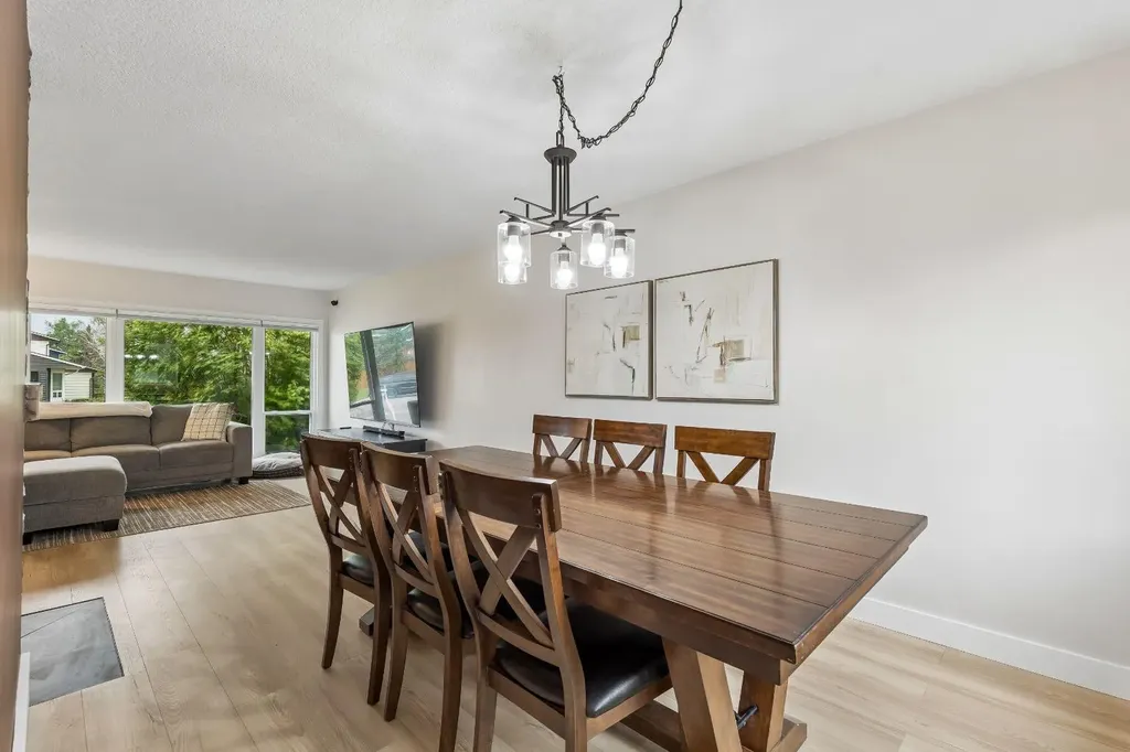 2129 Summerfield Boulevard SE Airdrie AB T4B 1X2