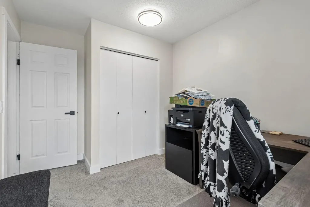 2129 Summerfield Boulevard SE Airdrie AB T4B 1X2