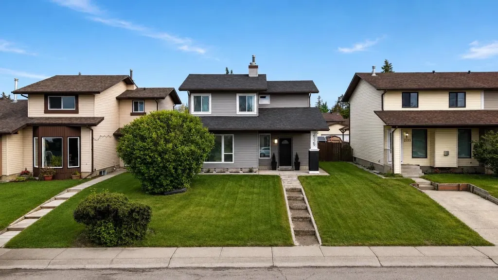 2129 Summerfield Boulevard SE Airdrie AB T4B 1X2