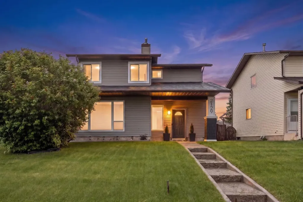2129 Summerfield Boulevard SE Airdrie AB T4B 1X2
