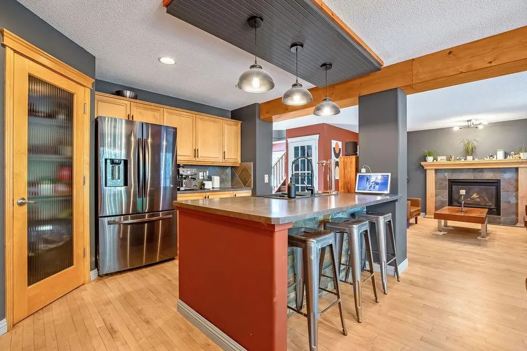 670 Chaparral Drive SE Calgary AB T2X3V6