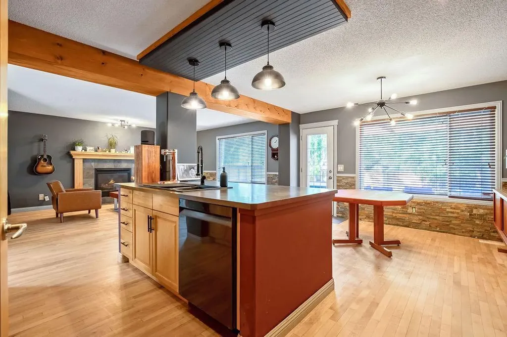 670 Chaparral Drive SE Calgary AB T2X3V6