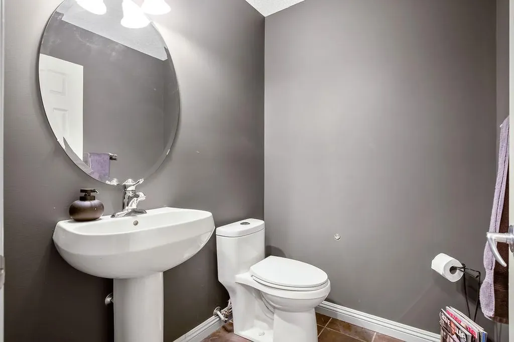 670 Chaparral Drive SE Calgary AB T2X3V6