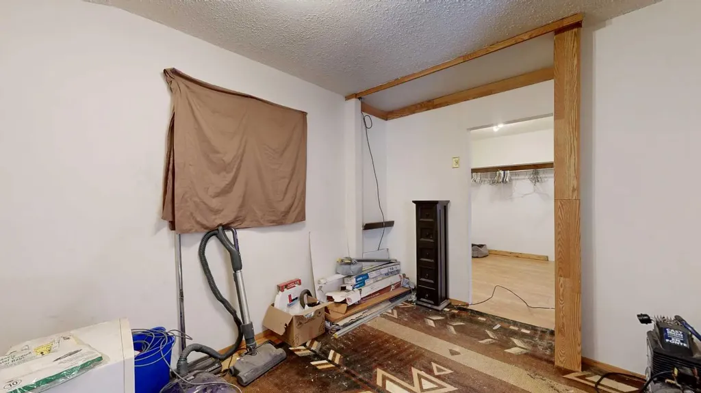 4712 54 Street Stettler AB T4K1B2
