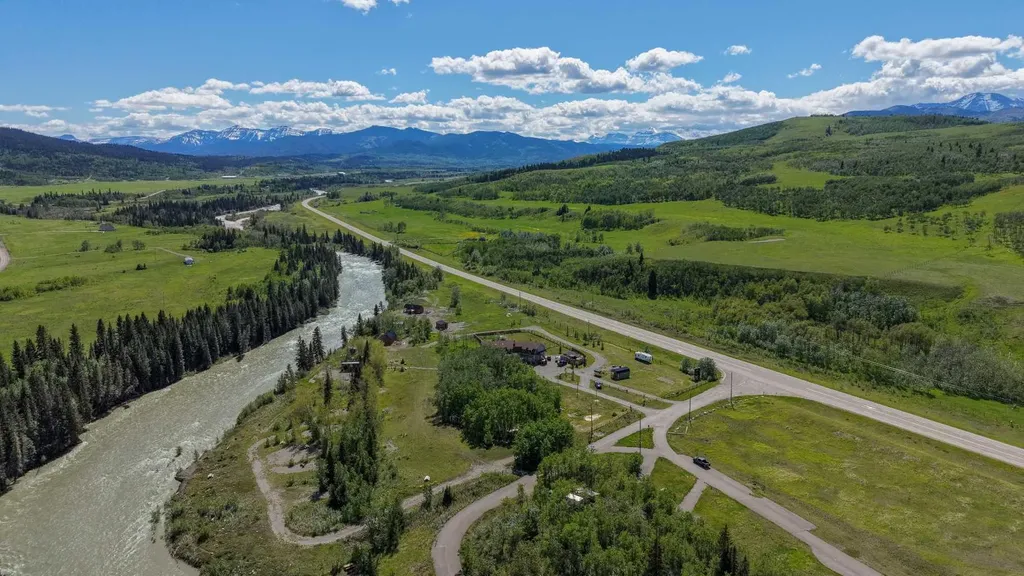288139 658 Avenue W Rural Foothills County AB T0L 1H0