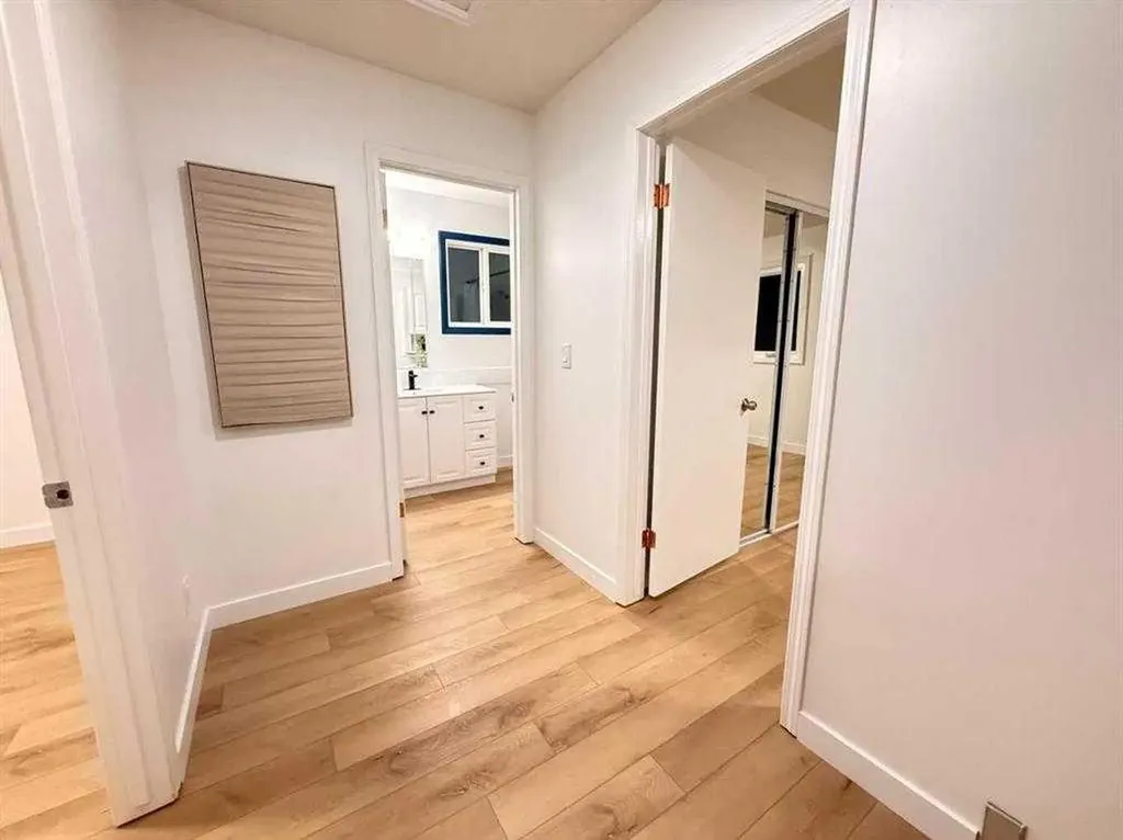 5632 Dalhousie Drive NW Calgary AB T3A1P9