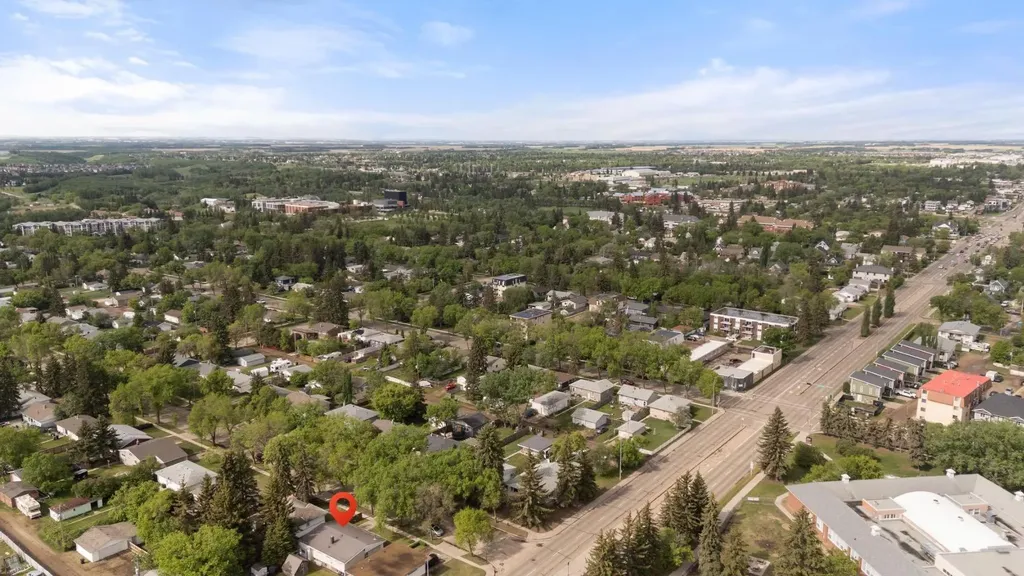 4713 45 Street Camrose AB T4V 1E1