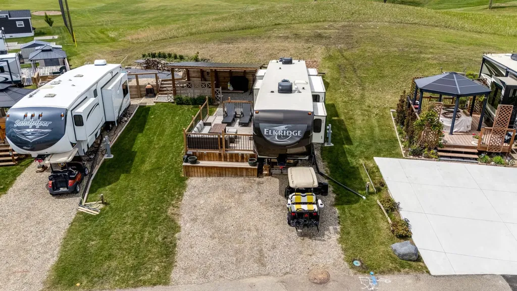 25054 South Pine Lake Road Rural Red Deer County AB T0M 1R0