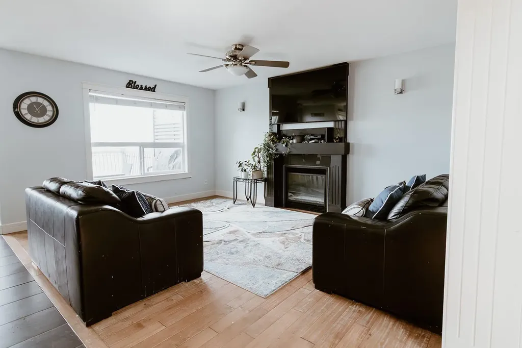 9010 Willow Drive Grande Prairie AB T8X 0G8