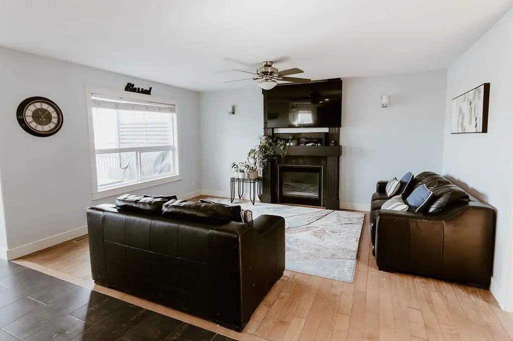 9010 Willow Drive Grande Prairie AB T8X 0G8
