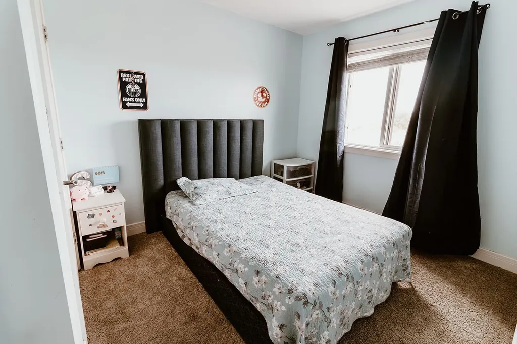 9010 Willow Drive Grande Prairie AB T8X 0G8