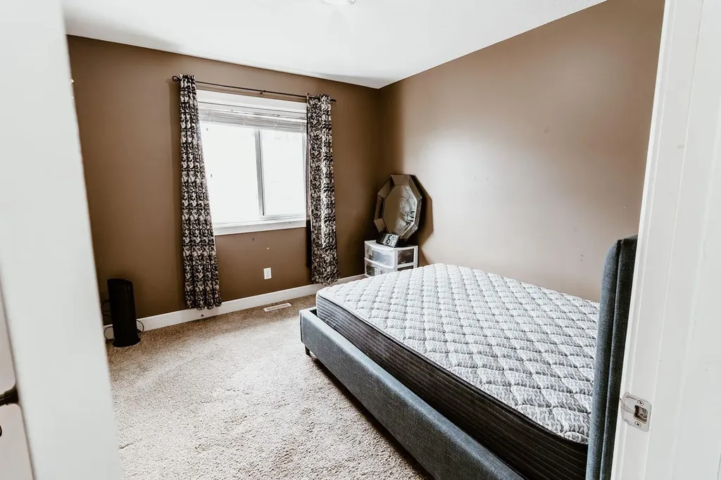 9010 Willow Drive Grande Prairie AB T8X 0G8