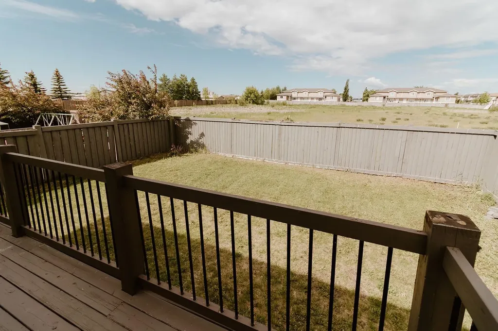 9010 Willow Drive Grande Prairie AB T8X 0G8