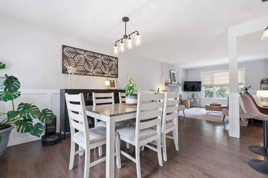 8411 Silver Springs Road NW Calgary AB T3B 4A6