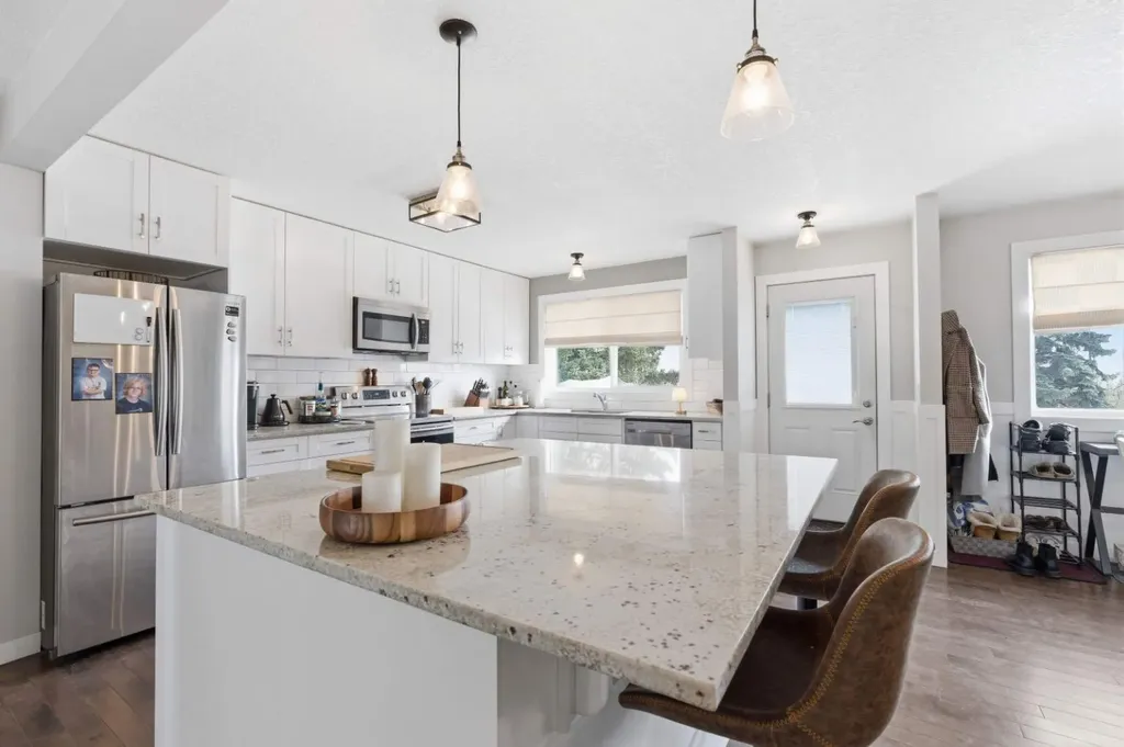 8411 Silver Springs Road NW Calgary AB T3B 4A6