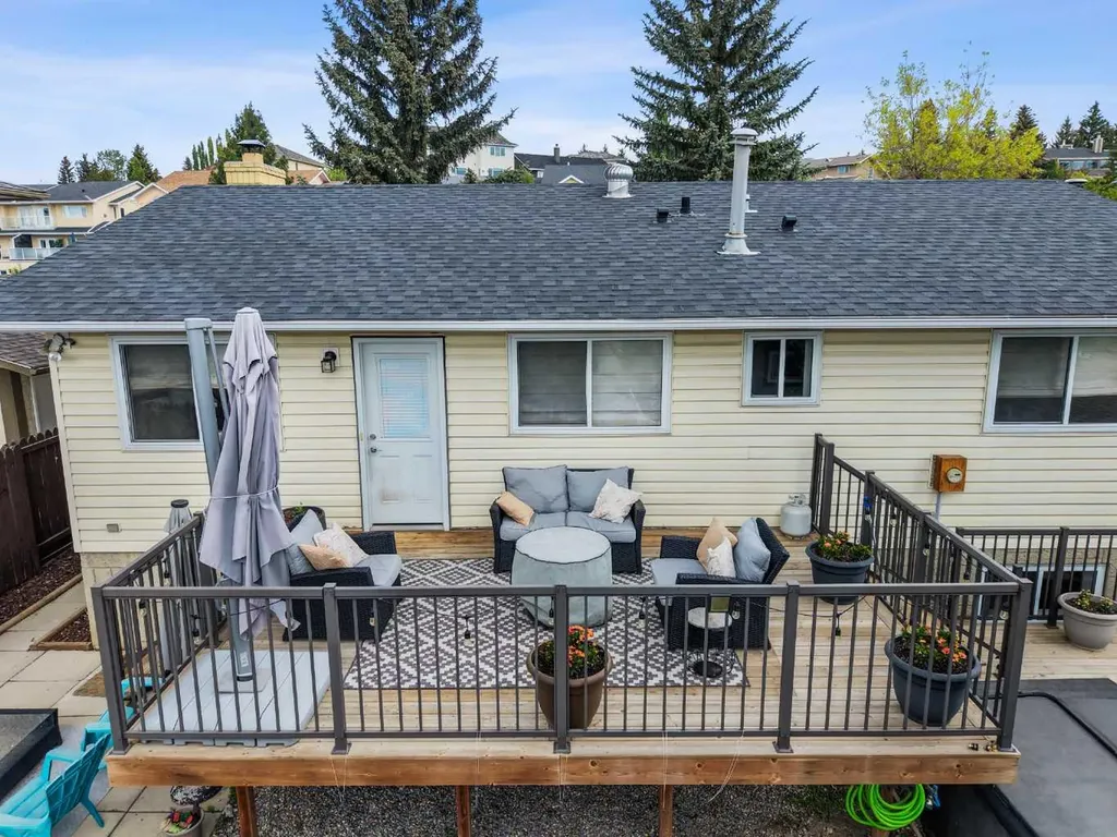8411 Silver Springs Road NW Calgary AB T3B 4A6