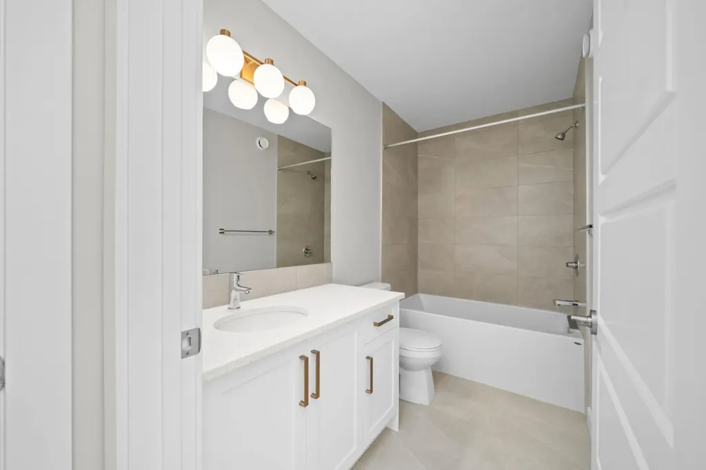118 Sora Gardens SE Calgary AB T3S 0V3