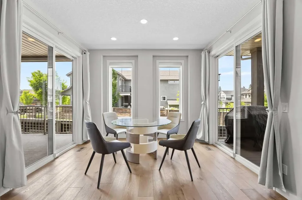 338 Shawnee Boulevard SW Calgary AB T2Y 0P4