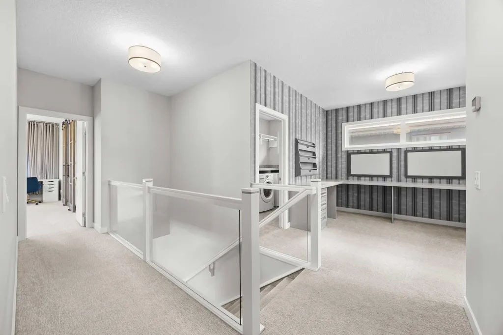 338 Shawnee Boulevard SW Calgary AB T2Y 0P4