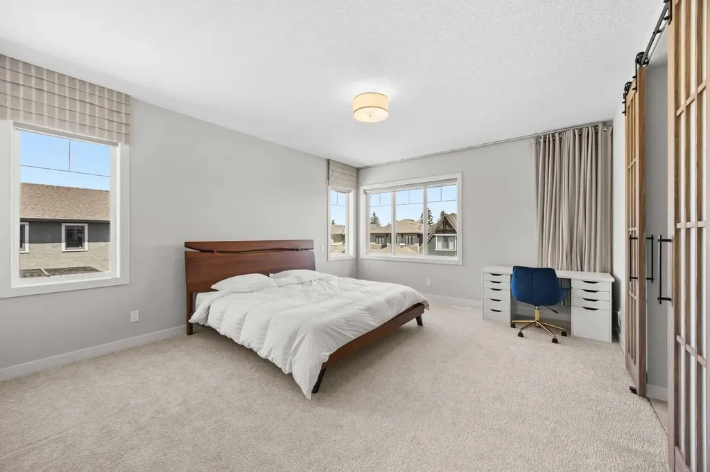 338 Shawnee Boulevard SW Calgary AB T2Y 0P4