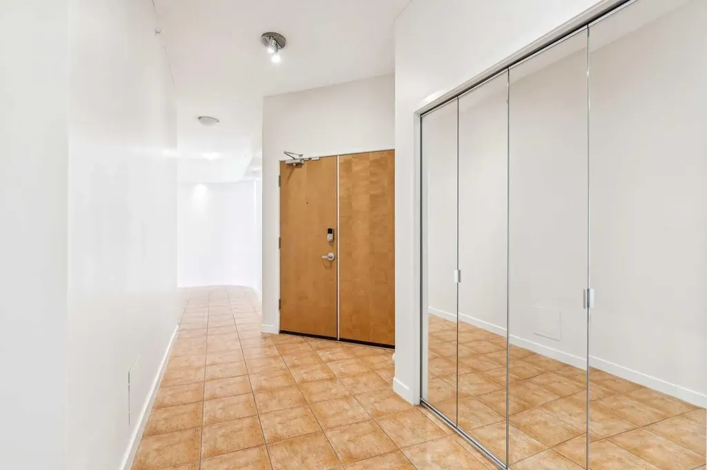 1108 6 Avenue SW Calgary AB T2P5K1