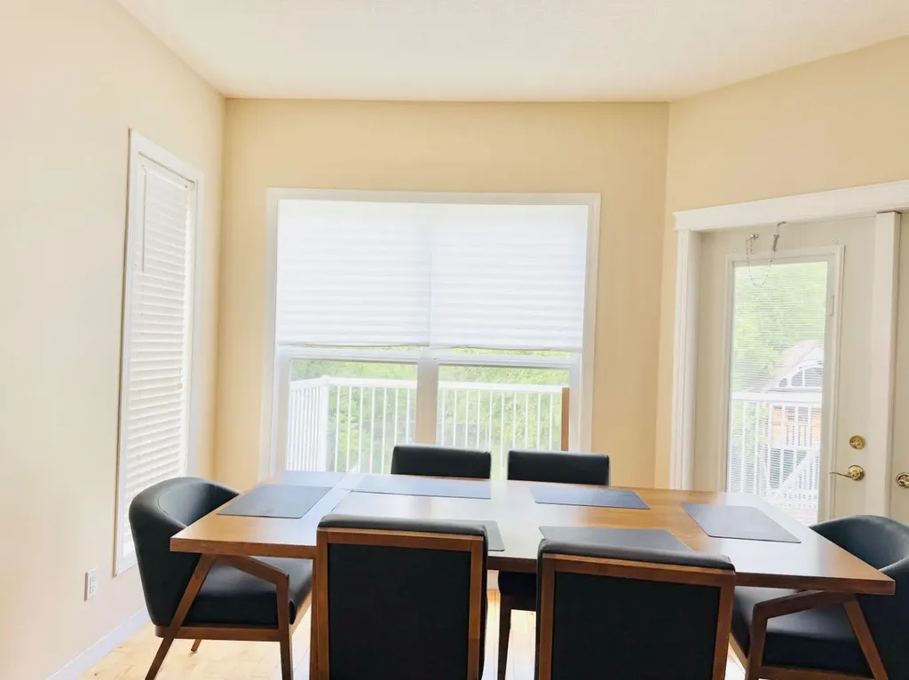 42 A Red Deer Avenue Drumheller AB T0J2E0