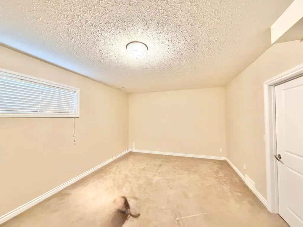 42 A Red Deer Avenue Drumheller AB T0J2E0