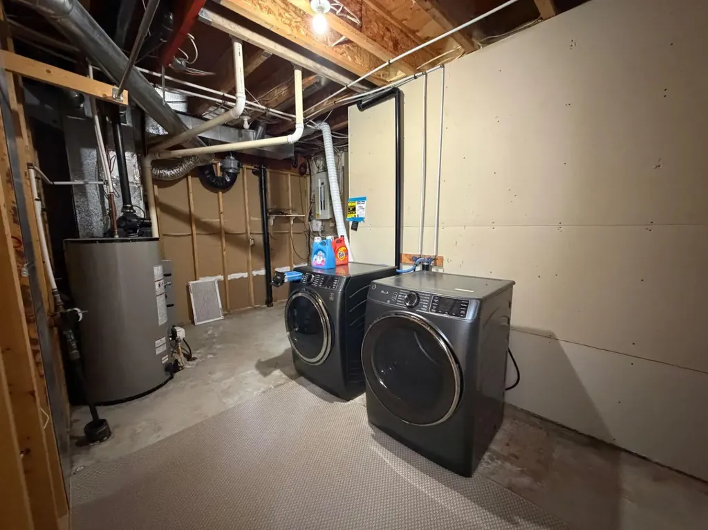 42 A Red Deer Avenue Drumheller AB T0J2E0