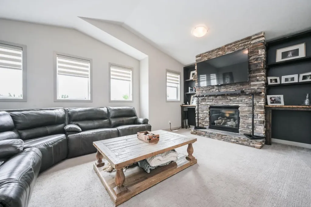 6902 115b Street Grande Prairie AB T8W 0J1
