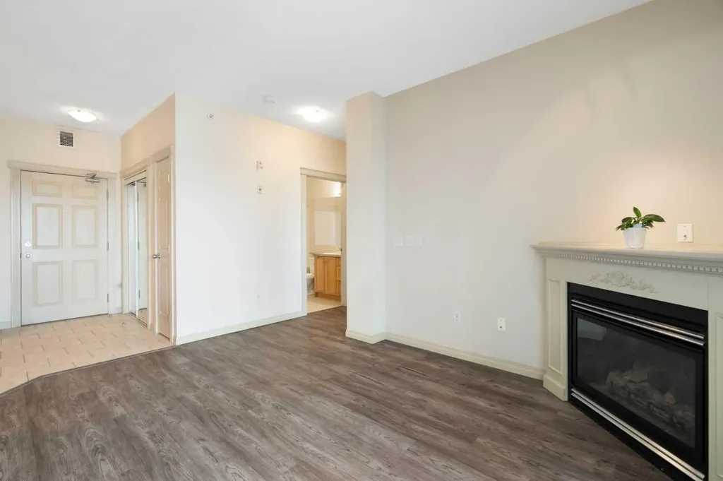 1507 Centre A Street NE Calgary AB T2E 2Z8