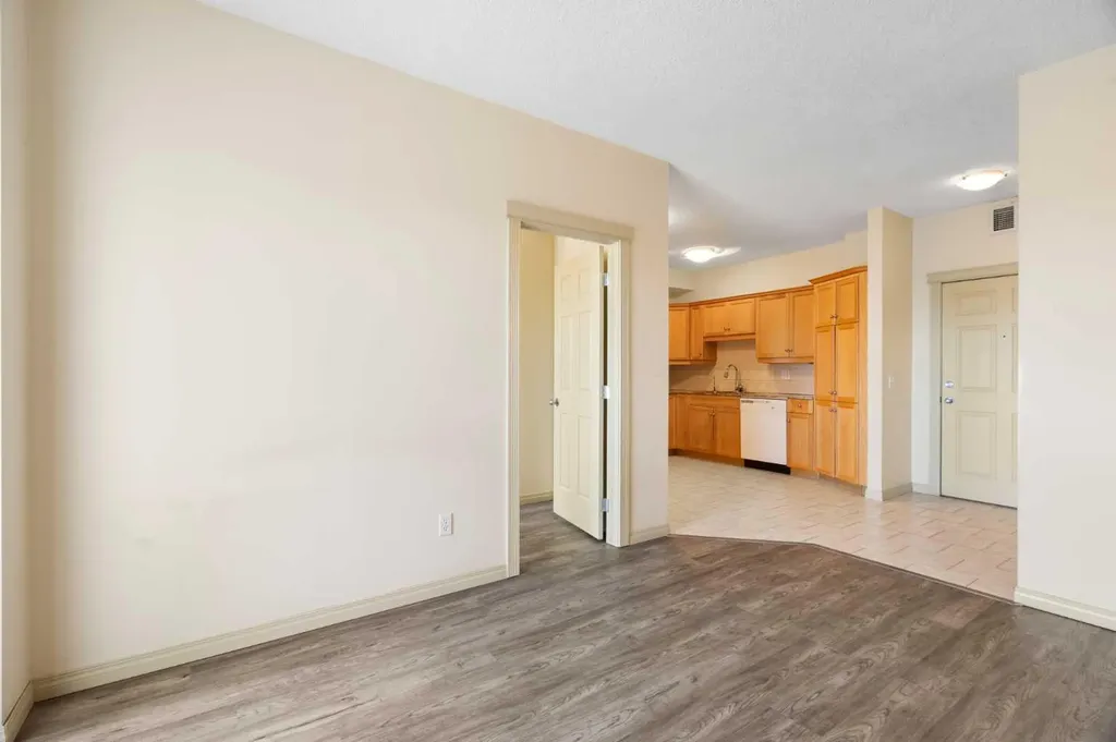 1507 Centre A Street NE Calgary AB T2E 2Z8