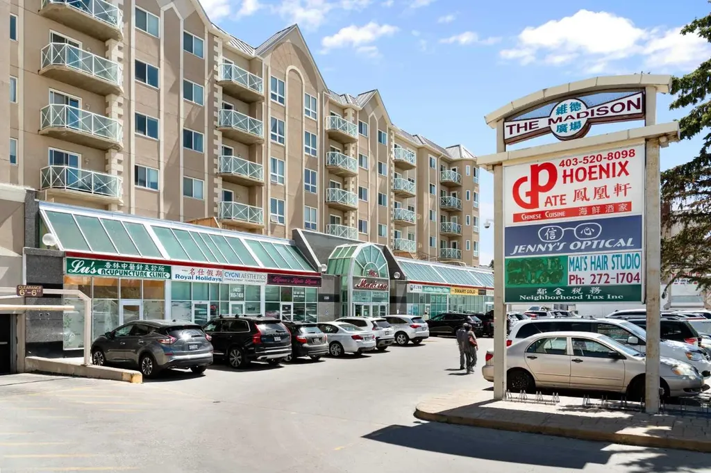 1507 Centre A Street NE Calgary AB T2E 2Z8