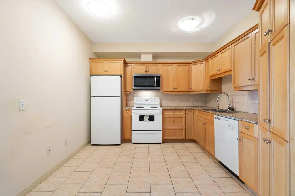1507 Centre A Street NE Calgary AB T2E 2Z8