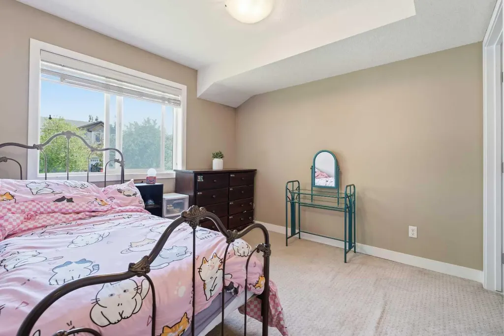 2781 Chinook Winds Drive SW Airdrie AB T4B 3S5