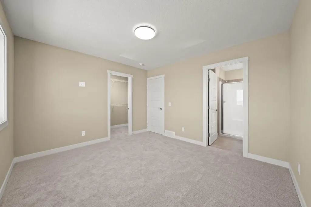 676 Sora Boulevard SE Calgary AB T3S0L6