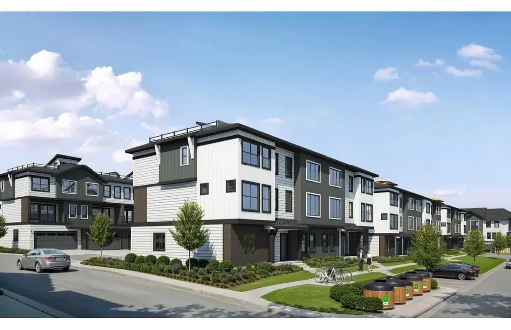 2230 81st Street SW Calgary AB T3H 6M2