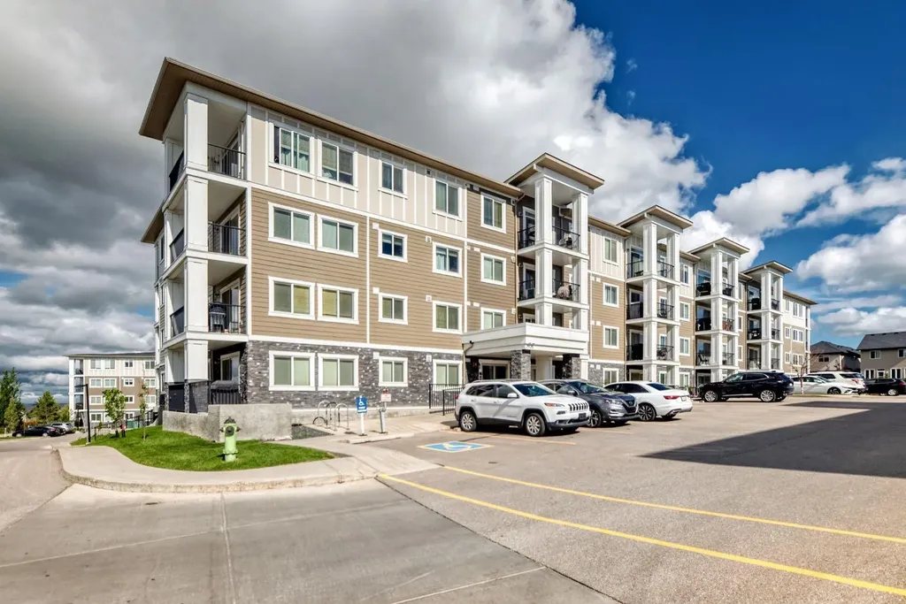 450 Sage Valley Drive NW Calgary AB T3E 0V6