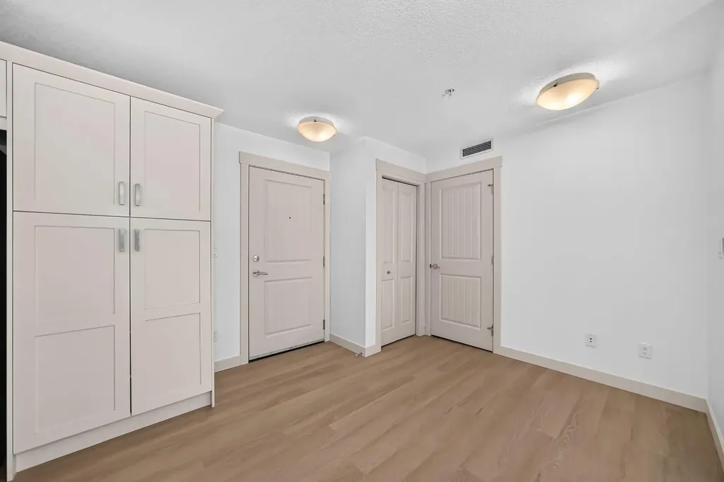 450 Sage Valley Drive NW Calgary AB T3E 0V6