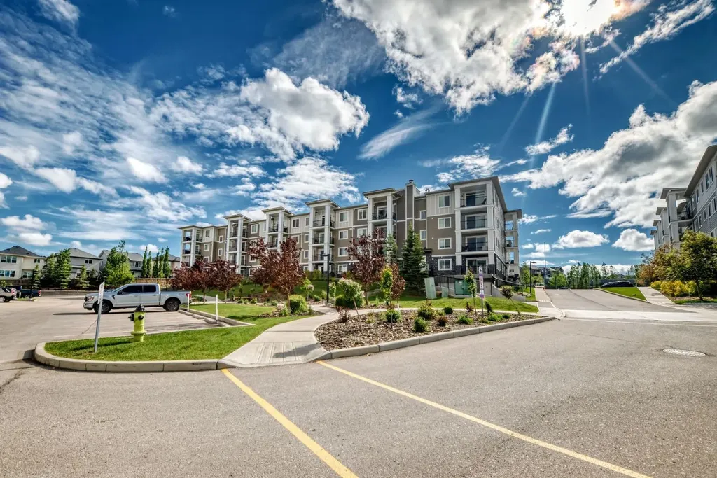 450 Sage Valley Drive NW Calgary AB T3E 0V6