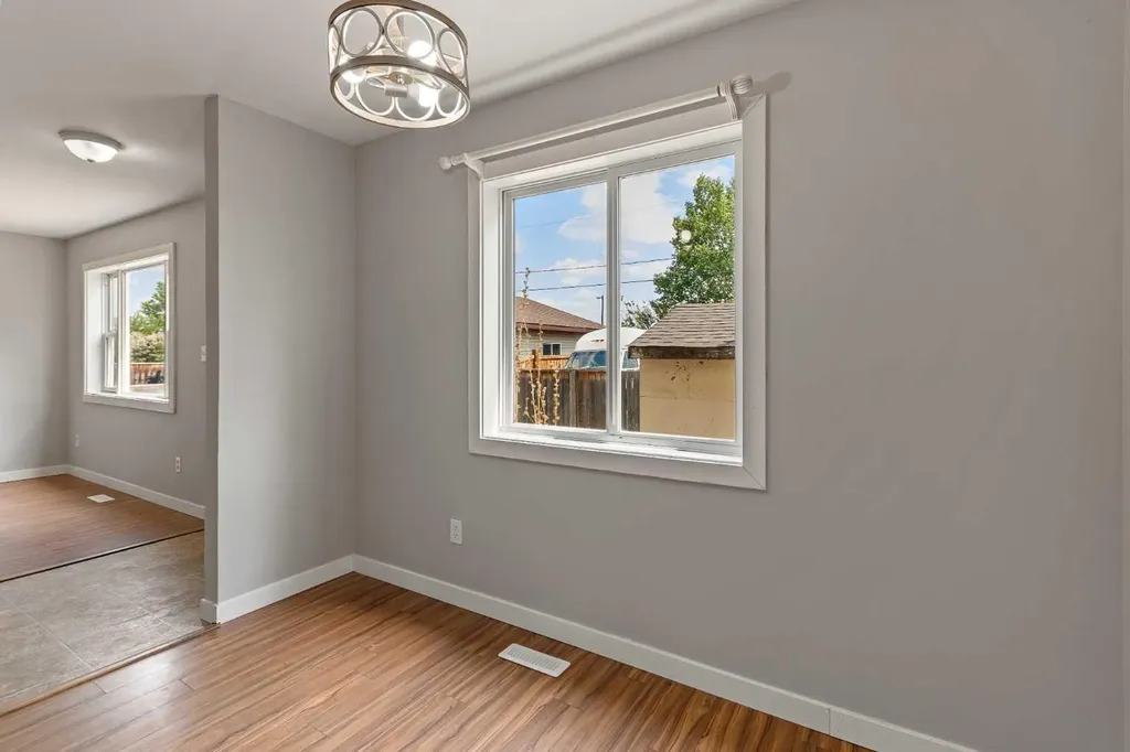 19 Third Avenue SE Marshall SK S0M1R0
