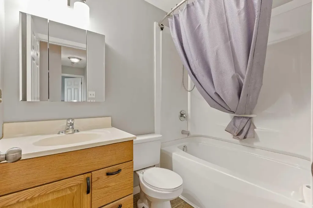 19 Third Avenue SE Marshall SK S0M1R0