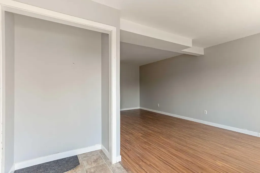 19 Third Avenue SE Marshall SK S0M1R0