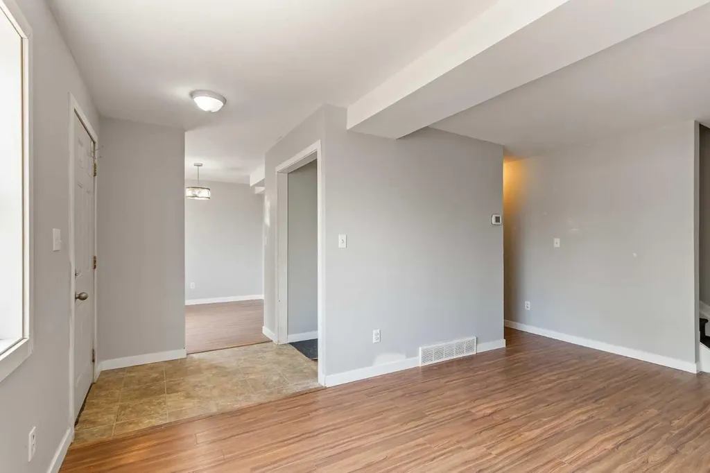 19 Third Avenue SE Marshall SK S0M1R0