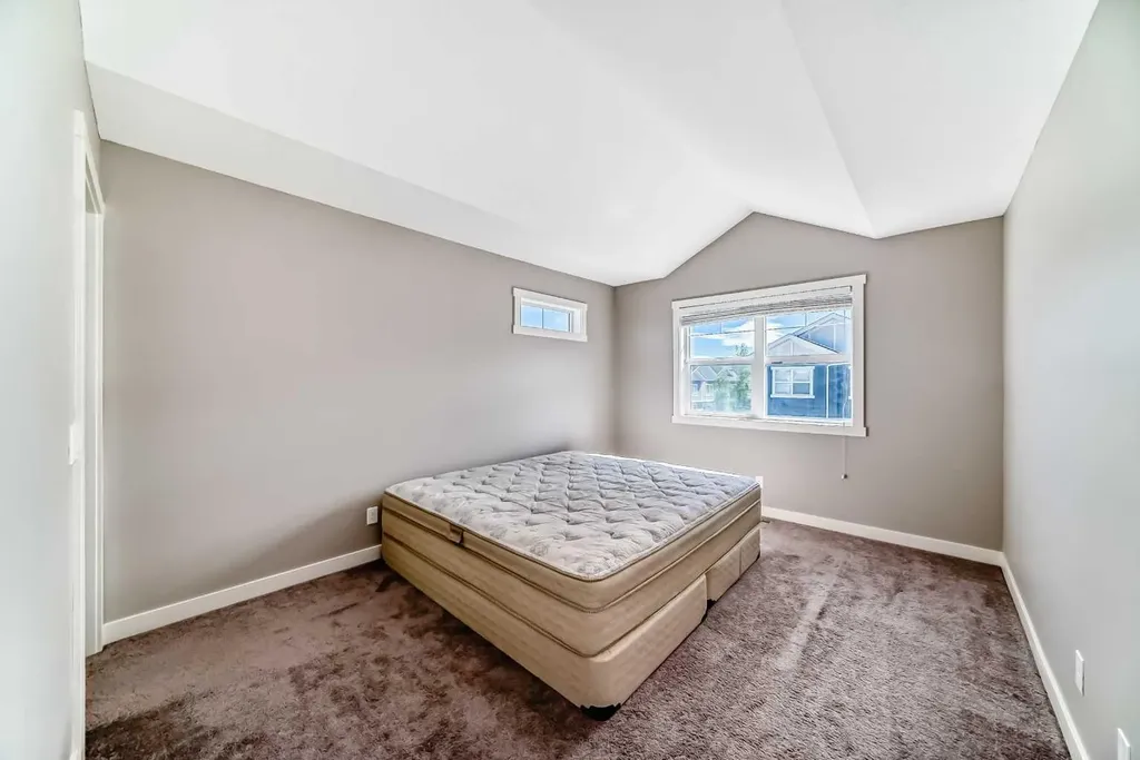 201 Evanston Manor NW Calgary AB T3P0R8