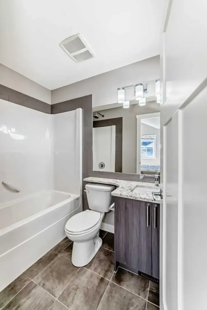 201 Evanston Manor NW Calgary AB T3P0R8