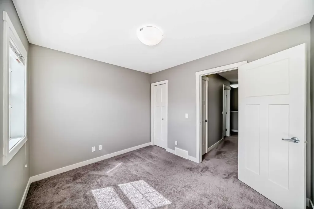 201 Evanston Manor NW Calgary AB T3P0R8