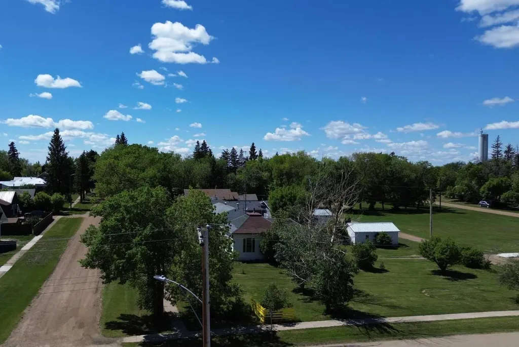 4104 Wallace Street Donalda AB T0B 1H0