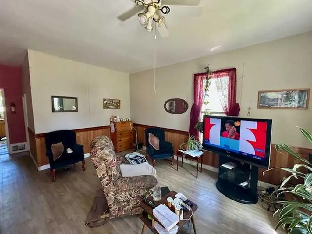 4104 Wallace Street Donalda AB T0B 1H0